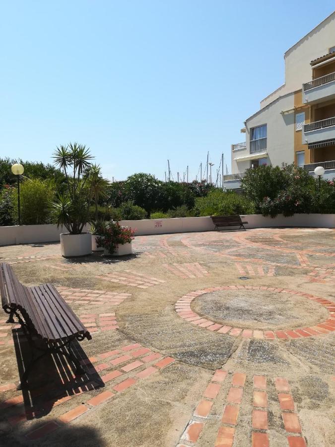 Appartement 1Ere Ligne Vue Port Avec Balcon, Piscine Agde Dış mekan fotoğraf