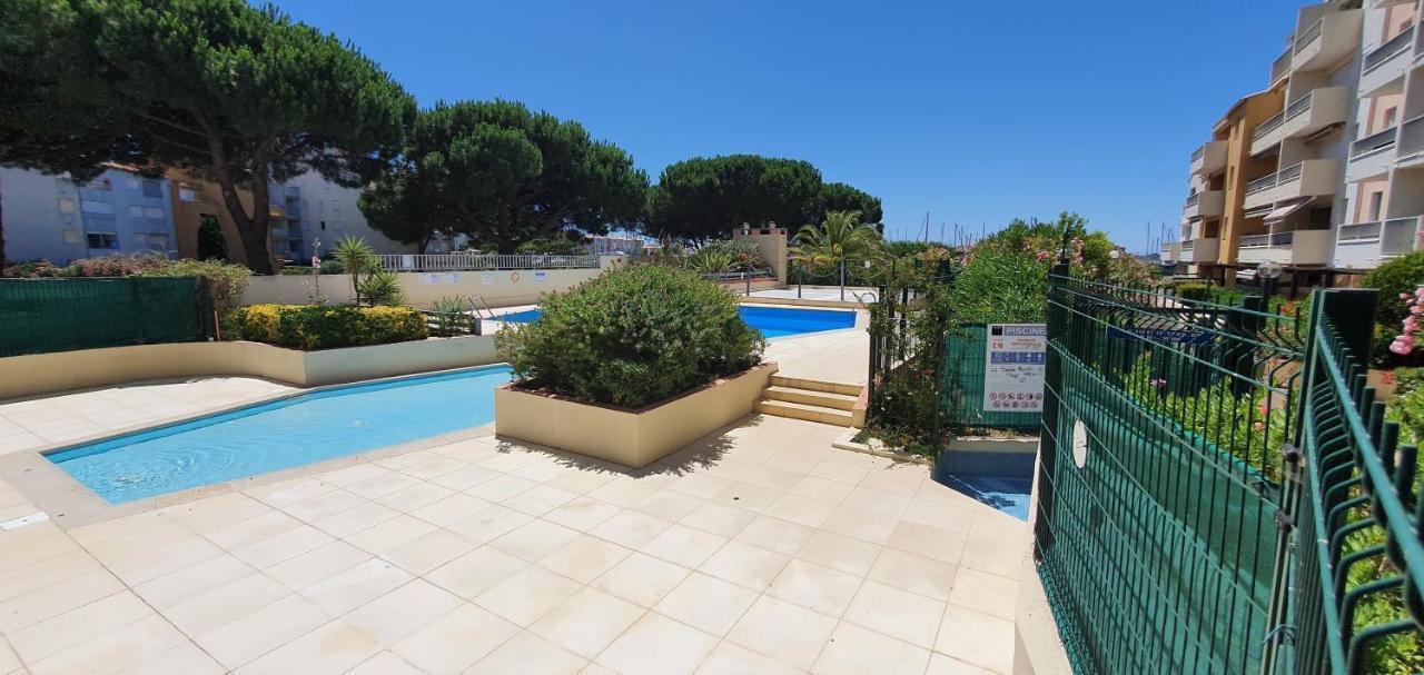 Appartement 1Ere Ligne Vue Port Avec Balcon, Piscine Agde Dış mekan fotoğraf