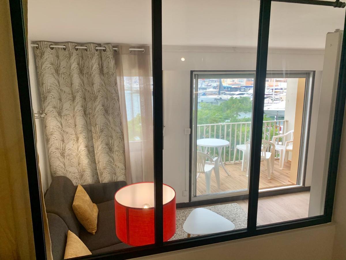 Appartement 1Ere Ligne Vue Port Avec Balcon, Piscine Agde Dış mekan fotoğraf