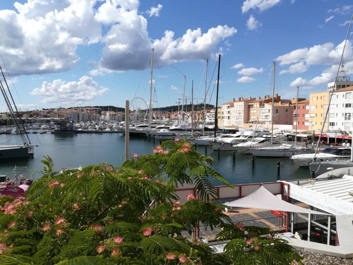 Appartement 1Ere Ligne Vue Port Avec Balcon, Piscine Agde Dış mekan fotoğraf